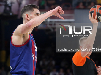 Tomas Satoransky is playing in the match between FC Barcelona and Olympiacos Piraeus for Game 1 of the Play-offs of the Turkish Airlines Eur...