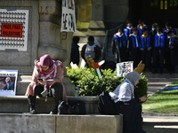 Protesters are setting up camp to protest the Gaza conflict on the University of Pennsylvania campus in Philadelphia, PA, USA, on April 26,...