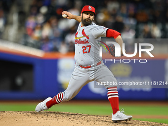 St. Louis Cardinals starting pitcher Andrew Kittredge #27 is throwing during the eighth inning of a baseball game against the New York Mets...