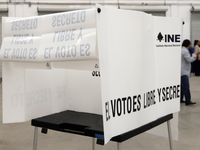 A ballot booth is being shown during a tour to present the electoral packages that will be used for the 2024 elections in Mexico. This event...