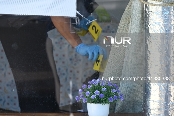 Search Warrant At Oakton Spa In Skokie Illinois By Homeland Security Investigations Agents And Skokie Police