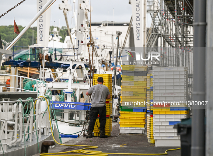 Daily Life In  Port-en-Bessin-Huppain