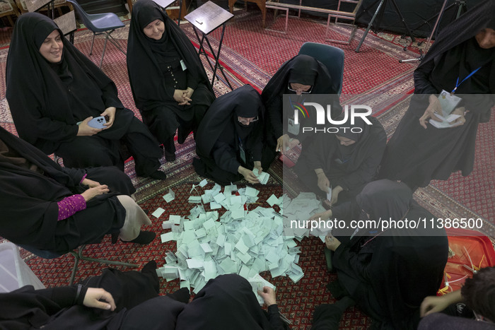 Iran Holds Presidential Runoff Election