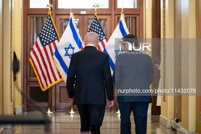 Netanyahu addresses joint session of Congress