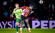 Sporting Club Portugal forward Viktor Gyokeres and PSV Eindhoven defender Ryan Flamingo du...