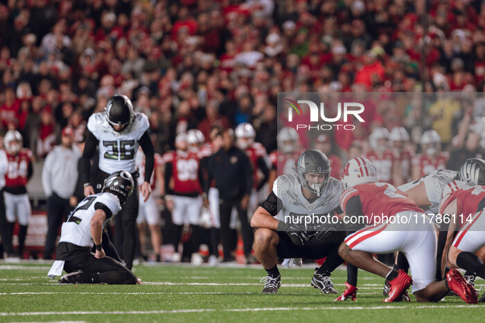 Wisconsin Badgers Vs. Oregon Ducks