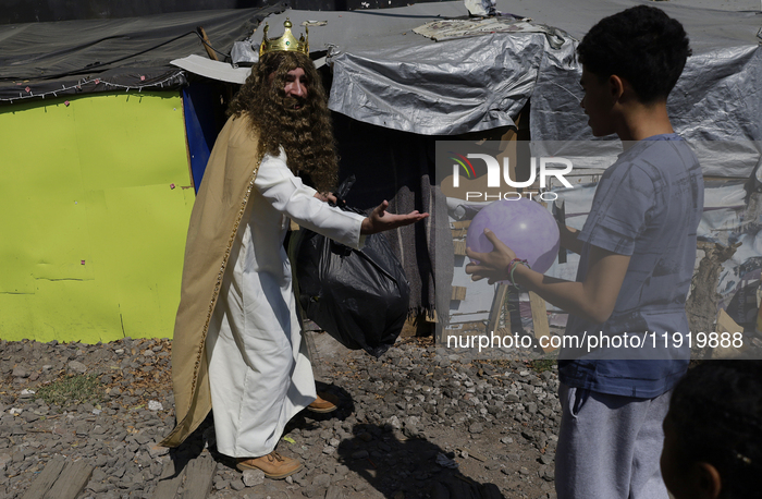 Three Wise Men Visit Migrant Camps In Mexico