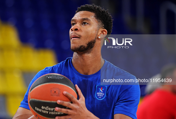 FC Barcelona v Anadolu Efes Istanbul - Turkish Airlines EuroLeague