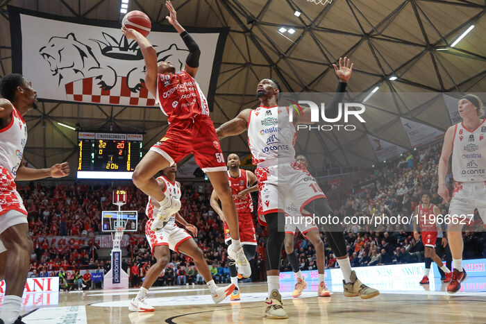 Estra Pistoia Basket v Openjobmetis Varese - Basket Serie A