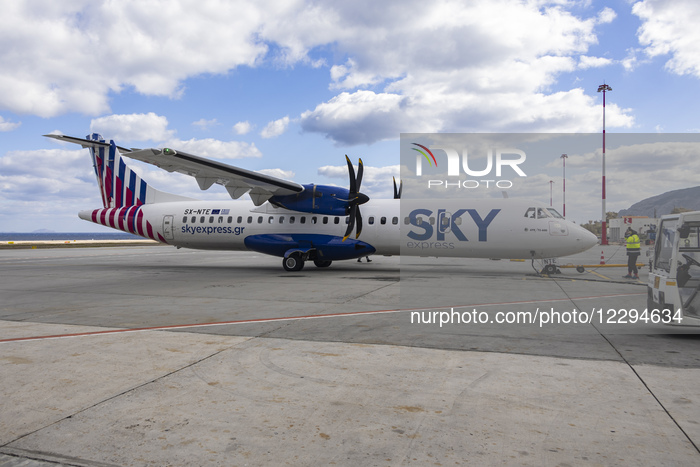 ATR 72-600 Of Sky Express In Santorini Airport