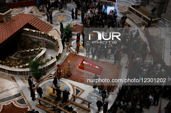 Faithful pay their respects as the body of Pope Francis lies in state inside St. Peter's Basilica in Vatican City, Vatican, on April 24, 202... by Massimo Valicchia/NurPhoto