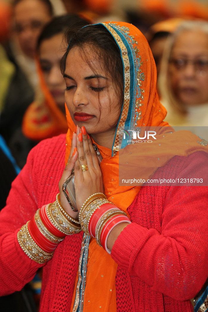 Sikhs Offer Prayers During Vaisakhi In Toronto, Canada