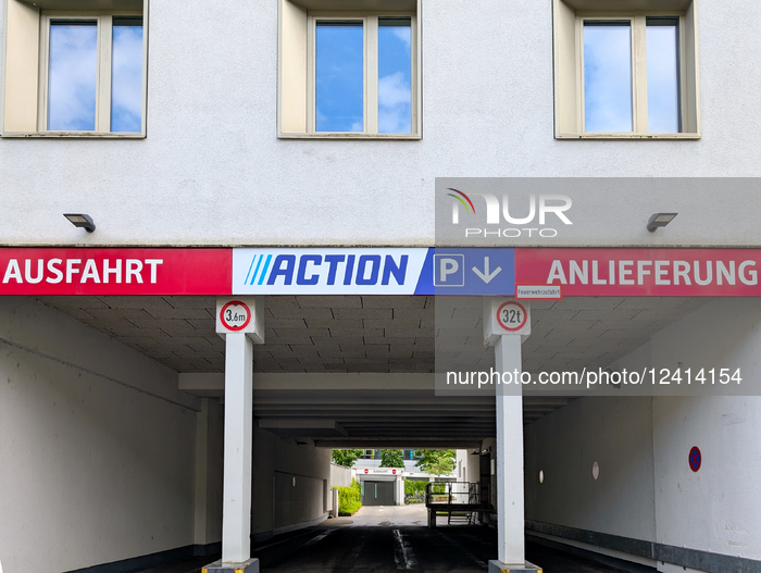 Action Discount Store