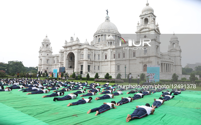World Yoga Day Celebration In India, Kolkata – 21 Jun 2025