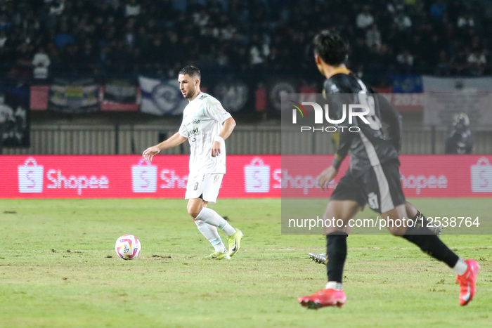 Persib Bandung Vs Dewa United In The 2025 President's Cup