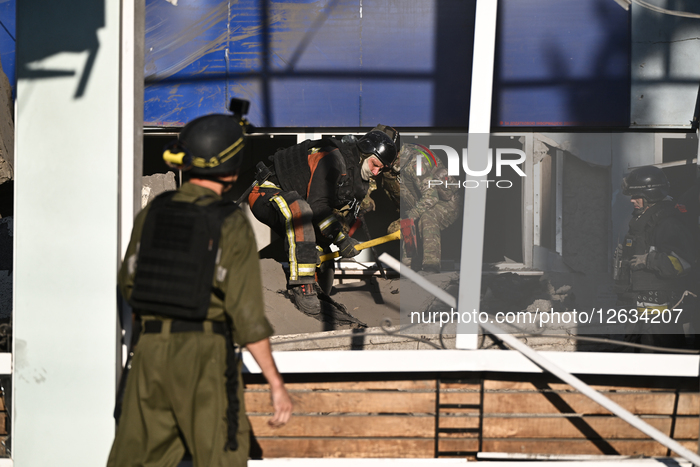 Russian air strike hits Zaporizhzhia bus station