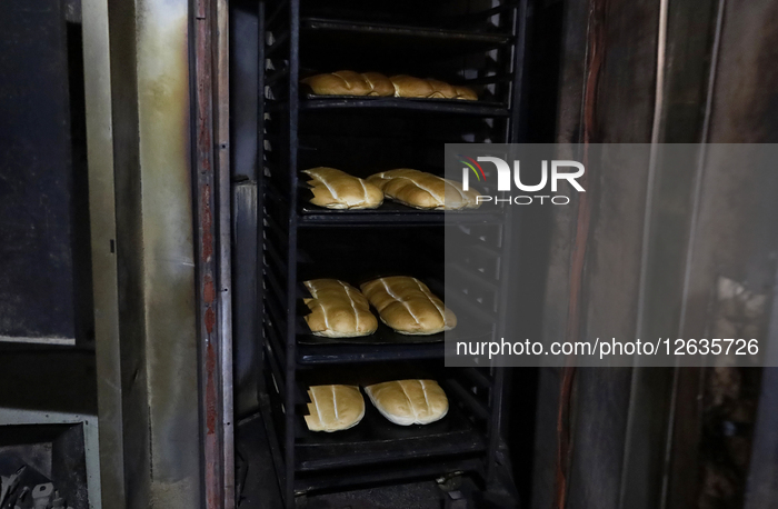 Tahona, A Traditional Mexican Bakery, Prepares Teleras For The 20th Anniversary Of The Torta Fair