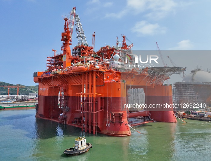 Floating Natural Gas Production Unit Scarabeo 5 Delivery