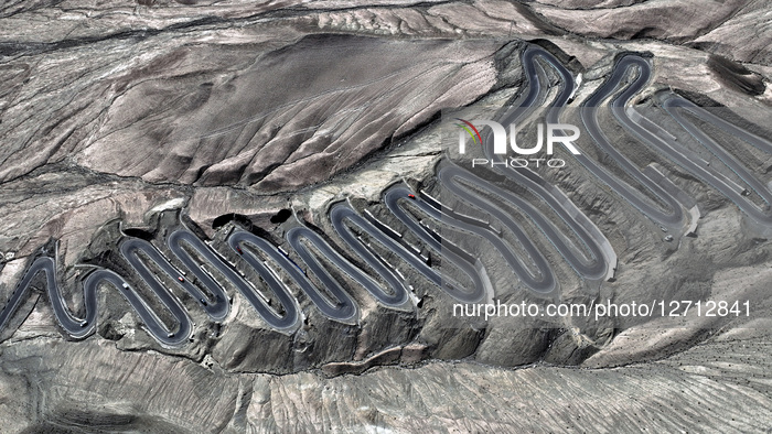 Winding Panlong Ancient Road in Kashgar