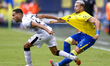 Javi Ontiveros of Cadiz CF battles for the ball during the La Liga Hypermotion match betwe...