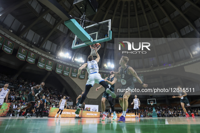 WKS Slask Wroclaw v Neptunas Klaipeda - EuroCup