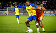 RKC Waalwijk forward Denilho Cleonise and Willem II Tilburg defender Finn Stam play during...