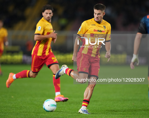 Medon Berisha of US Lecce plays during the Serie A match between US Lecce and SSC Napoli in Lecce, Italy, on October 28, 2025.  by Gabriele Maricchiolo/NurPhoto