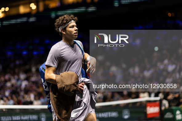 Ben Shelton (USA) plays against Jannik Sinner (ITA) in the men's singles match on day five of the Paris ATP Masters 1000 tennis tournament a... by Ibrahim Ezzat/NurPhoto