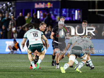 Luan de Bruin of Newcastle Red Bulls offloads to Ollie Leatherbarrow of Newcastle Red Bulls during the Premiership Cup match between Newcast... by MI News/NurPhoto