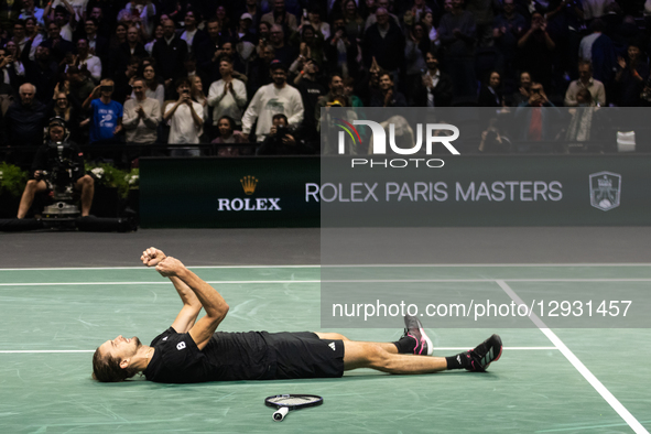 Alexander Zverev (GER) plays against Daniil Medvedev in the men's singles match on day five of the Paris ATP Masters 1000 tennis tournament... by Ibrahim Ezzat/NurPhoto