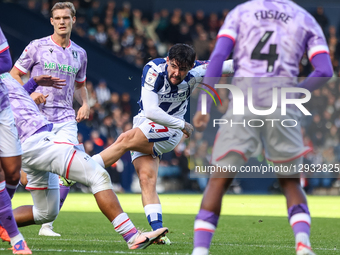 Alex Mowatt of West Bromwich Albion attempts a shot during the Sky Bet Championship match between West Bromwich Albion and Sheffield Wednesd... by MI News/NurPhoto