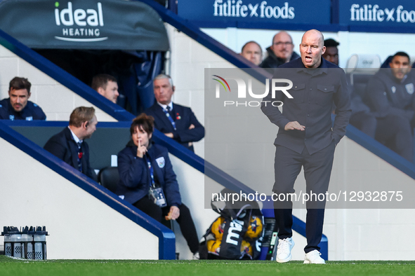Henrik Pedersen, manager of Sheffield Wednesday, gestures and gives instructions during the Sky Bet Championship match between West Bromwich... by MI News/NurPhoto