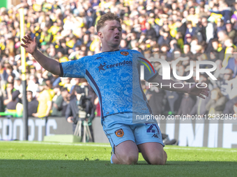 Joe Gelhardt of Hull City celebrates scoring his team's first goal during the Sky Bet Championship match between Norwich City and Hull City... by MI News/NurPhoto
