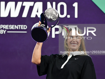 RIYADH, SAUDI ARABIA – NOVEMBER 1, 2025:
Aryna Sabalenka receives a special trophy for securing the year-end No. 1 WTA ranking after a seaso... by STR/NurPhoto