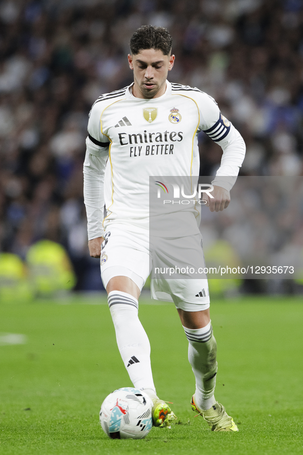 Federico Valverde of Real Madrid is in action during the La Liga 2025/26 match between Real Madrid and Valencia at Santiago Bernabeu Stadium... by Guillermo Martinez/NurPhoto