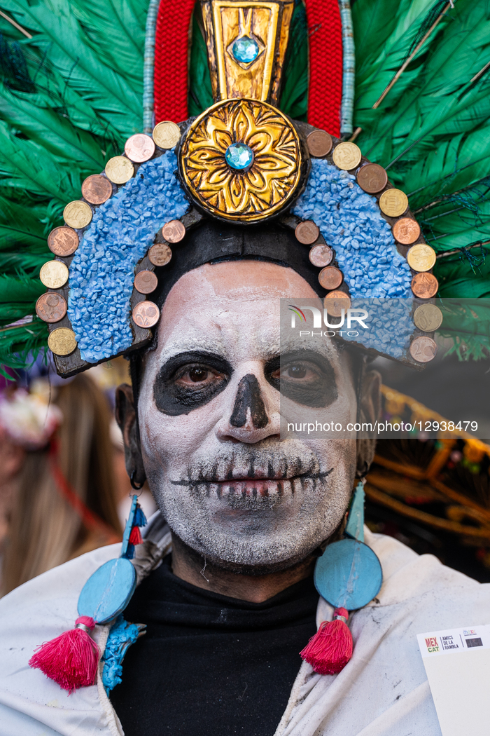  Catrinas Parade In Barcelona During The Day Of The Dead.