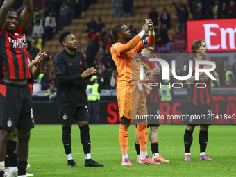 Mike Maignan celebrates the victory during the Serie A match between AC Milan and AS Roma at Giuseppe Meazza stadium in Milano, Italy, on No... by Mairo Cinquetti/NurPhoto