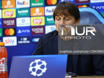 Antonio Conte coaches Napoli during a press conference ahead of the UEFA Champions League 2025/26 League Phase MD4 against Eintracht Frankfu... by Ciro De Luca/NurPhoto