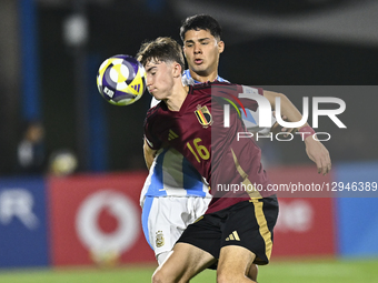 OJEDA Uriel of Argentina and WINS Axl of Belgium are in action during the FIFA U-17 World Cup Qatar 2025 Group D match between Argentina and... by Noushad Thekkayil/NurPhoto