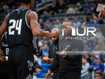 The Saint Peter's Peacocks coaches react during an NCAA basketball game at Prudential Center in Newark, United States, on November 4, 2025.  by Dan Squicciarini/NurPhoto