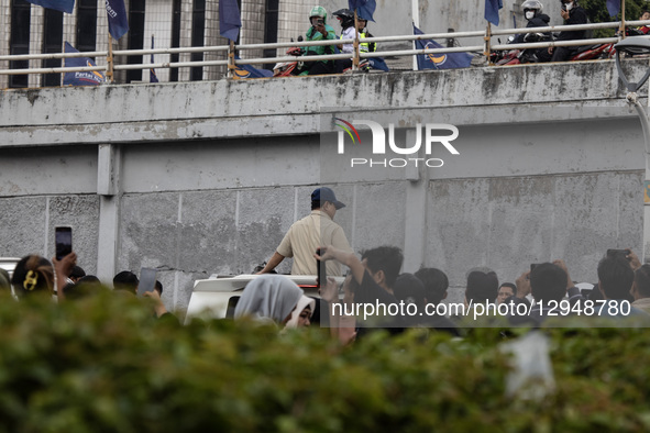 In Jakarta, Indonesia, on November 4, 2025, Indonesia President Prabowo Subianto greets his supporters after the inauguration of the new Com... by Donal Husni/NurPhoto