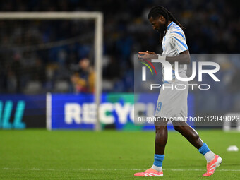 Andre-Frank Zambo Anguissa of S.S.C. Napoli warms up before the match during the UEFA Champions League phase day 4 football match between S.... by Domenico Cippitelli/NurPhoto