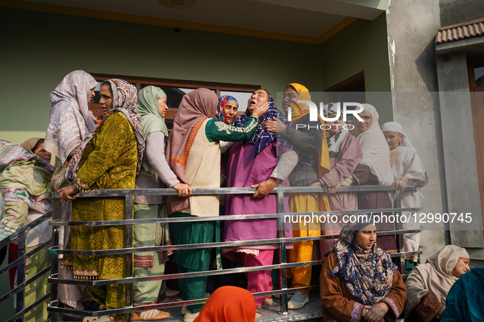 9 Killed 29 Injured After Blast Rips Through Police Station In Kashmir