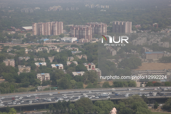 Thick Smog Covers Delhi, India