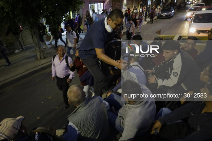 Power Outage Leaves Line 12 Of The Mexico City Metro Without Service