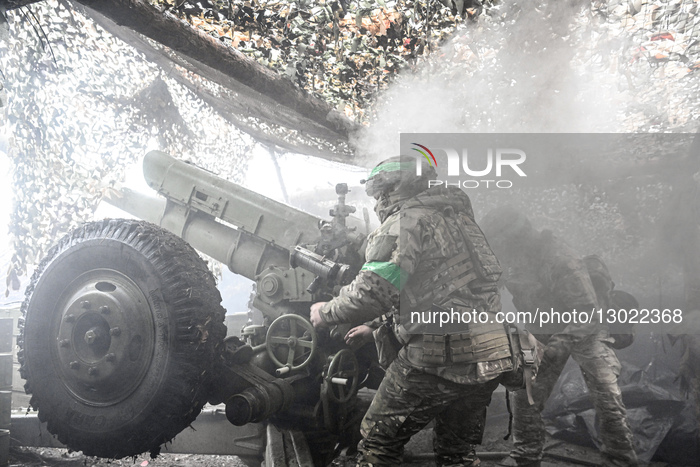 Ukrainian artillery unit on combat mission in Pokrovsk direction