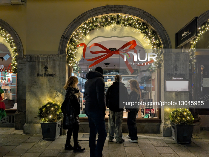 Alois Dallmayr Delicatessen Storefront In Munich