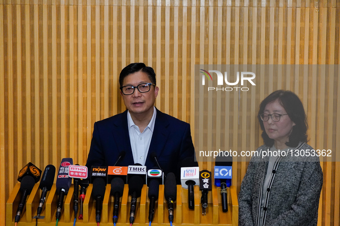 Hong Kong Government Press Briefing On Building Fire