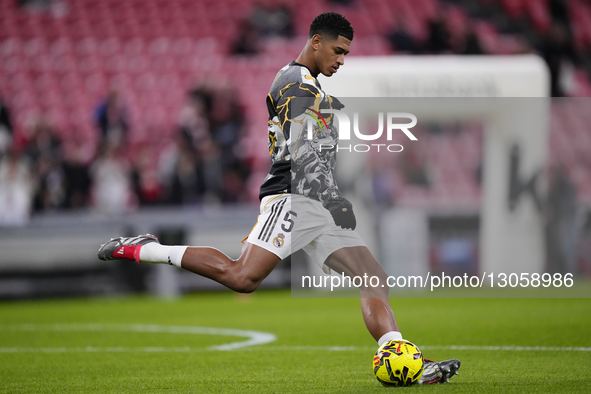 Jude Bellingham central midfield of Real Madrid and England during the warm-up before the La Liga EA Sports match between Athletic Club and... by Jose Breton/NurPhoto