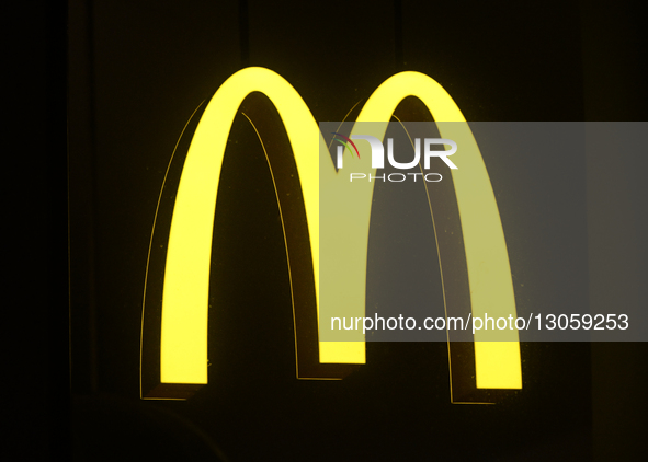 KRAKOW, POLAND – DECEMBER 4:
The McDonald’s neon logo is seen outside a McDonald’s restaurant in Krakow, Poland, on December 4, 2025.  by Artur Widak/NurPhoto